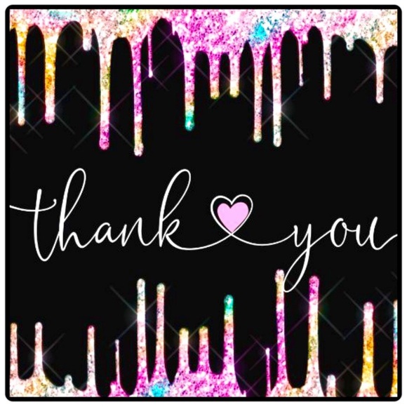 🩷❤️Meet your Posher, Laura 💙💜 - Picture 3 of 12